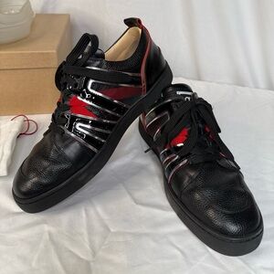 Christian Louboutin Men Vida Viva Flat Pebbled Leather Sneakers